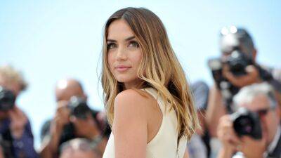 Everything We Know About Blonde, the Marilyn Monroe Movie Starring Ana de Armas - www.glamour.com - county Miller - county Arthur