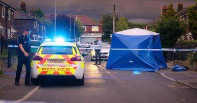 Emergency services swoop in Gorton following reports of a disturbance and a serious assault - www.manchestereveningnews.co.uk - Manchester