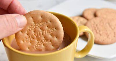 McVities makes major change to digestive biscuits this week and its divided fans - www.ok.co.uk
