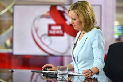 Nicky Campbell - Emily Maitlis - BBC News Unveils Plans For Merged Domestic & International News Channel: 70 Job Cuts In London But 20 Roles Created In Washington - deadline.com - Britain - London - Washington - Washington - Singapore