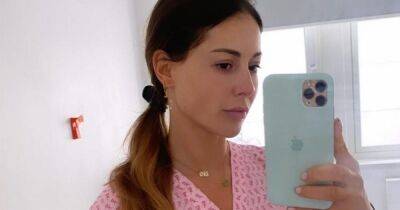 Louise Thompson - Ryan Libbey - Louise Thompson shares picture from hospital after readmission saying she misses son Leo - ok.co.uk - Chelsea