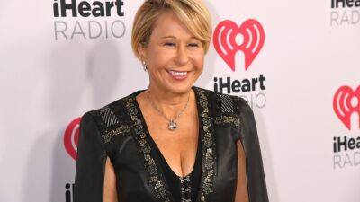 Yeardley Smith, Voice of Lisa Simpson on 'The Simpsons,' Marries Detective Who Once Served as Her Security - www.etonline.com - Los Angeles - state Oregon