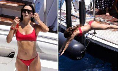 Eva Longoria stuns in a red bikini while vacationing in Capri - us.hola.com - Italy