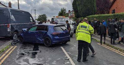 Emergency services scrambled to scene of four-vehicle crash - www.manchestereveningnews.co.uk - Britain - Manchester