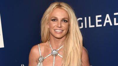 Watch Britney Spears Sing a New, A Capella Version of ‘Baby One More Time’ - www.glamour.com