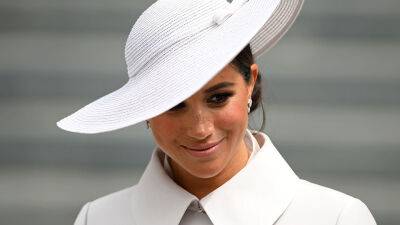 Meghan Was Allegedly ‘Furious’ When She Revealed Her Relationship With Harry - stylecaster.com - USA