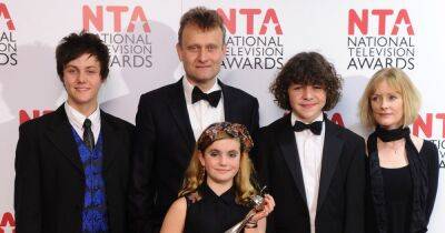 Outnumbered kids look unrecognisable as they reunite in sweet 'family' snap - www.ok.co.uk