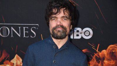 Peter Dinklage - Francis Lawrence - Rachel Zegler - Tom Blyth - Lucy Gray - ‘The Hunger Games’ Prequel Casting: Peter Dinklage Joins Cast of 'The Ballad of Songbirds and Snakes' - etonline.com - city Lansing
