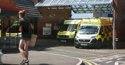 Health chiefs' emergency meetings amid heatwave pressure on NHS - www.manchestereveningnews.co.uk - Manchester