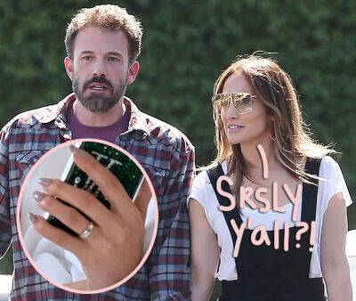 Jennifer Lopez's Wedding -- & Her Ring -- Are Seriously Being Crapped On By Some Fans! Why??? - perezhilton.com - Las Vegas