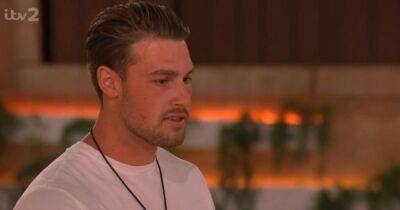Love Island fans praise Andrew for standing up for Tasha after Luca and Dami remarks - www.ok.co.uk
