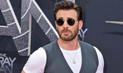 Chris Evans - Ana De-Armas - Jenny Slate - Chris Evans reveals the hardest part of dating in Hollywood and his desire to find a partner - us.hola.com - Hollywood