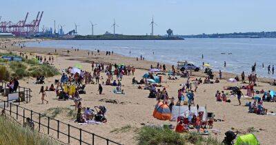 UK heatwave: Hottest day on record likely with sweltering 40C temperatures predicted - manchestereveningnews.co.uk - Britain - Manchester - Barbados - Maldives - Jamaica - county Cheshire