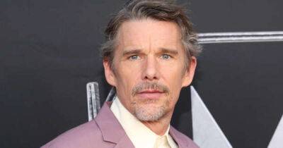 Ethan Hawkes says daughter Maya's Stranger Things role was 'aligned in the stars' - www.msn.com