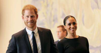 Meghan Markle - Thomas Markle - Prince Harry - duchess Camilla - queen Charles - Tom Bower - Williams - Meghan Markle and Prince Harry had 'tense' call with Queen and Charles over estranged dad drama - dailyrecord.co.uk - USA - Mexico - county Charles