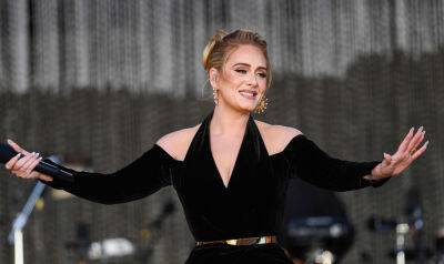 Adele Looks Gorgeous While Performing Her Hyde Park Concert in London (Photos) - www.justjared.com - Britain - USA - Las Vegas - city London, county Park - county Hyde