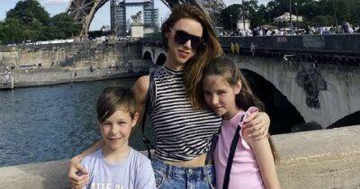 Una Healy and her kids stranded in France after Disney trip as she shares airport snaps - ok.co.uk - France - Paris - Ireland