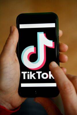 Tiktok - “National Security Risk”: TikTok Responds To Concerns Over User Data, Republican’s Request To Remove App From Apple & Google Stores - deadline.com - China - USA