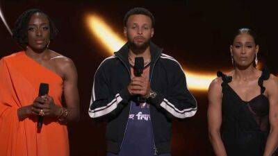 Megan Rapinoe - Steph Curry - Phoenix Mercury - Brittney Griner - Steph Curry Addresses Brittney Griner's Detainment on ESPY Awards Stage: 'We Can Not Stop Fighting For Her' - etonline.com - Russia