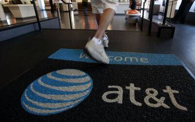 AT&T Closes Book On WarnerMedia Ownership Era; Stock Plunges After Q2 Report Lowering Cash-Flow Guidance - deadline.com