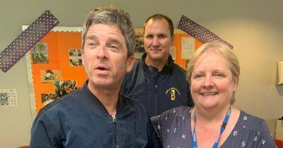 Bruno Mars - Noel Gallagher - Noel Gallagher stuns pupils and staff at Rusholme school with surprise visit on last day of term - manchestereveningnews.co.uk - Manchester - state Maine