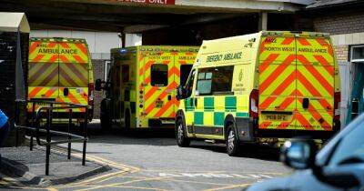 'Septic patients held on ambulances with no air con outside hospitals' on UK's hottest days on record, say paramedics - www.manchestereveningnews.co.uk - Britain - Manchester