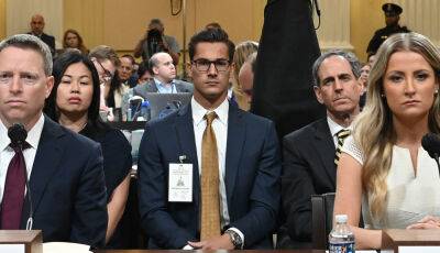 Andy Cohen - Twitter is Thirsting Over 'Clark Kent' Lookalike at January 6th Hearings, But Sorry, He's Not Single - justjared.com - county Clark - Washington, area District Of Columbia - Columbia