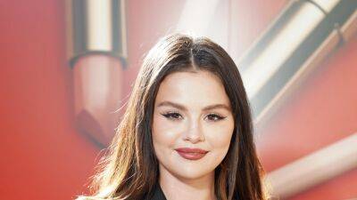 Selena Gomez Is 'Open to Love' and 'In a Very Healthy Place' on Her 30th Birthday (Exclusive) - www.etonline.com