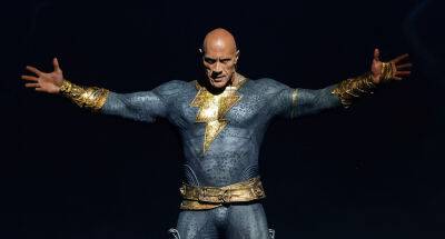 Dwayne Johnson Shows Up in Costume for 'Black Adam' Comic-Con Panel, Gives Out Free Movie Tickets! - www.justjared.com - county San Diego