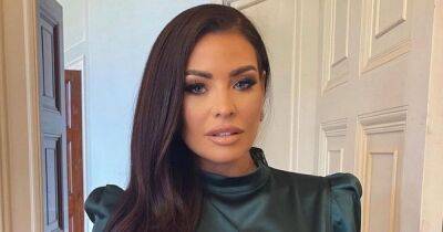 Jess Wright - William Lee-Kemp - Williams - Jess Wright recalls collapsing in tears after struggling with postpartum depression - ok.co.uk - Bahamas