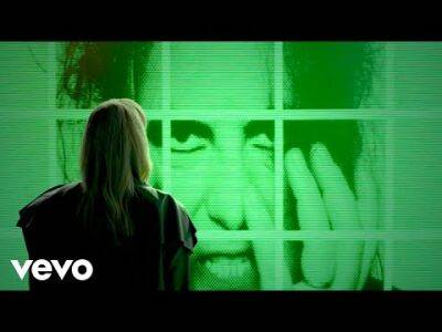 Ellie Goulding - Robert Smith - Listen To This: Just Like Heaven! - perezhilton.com