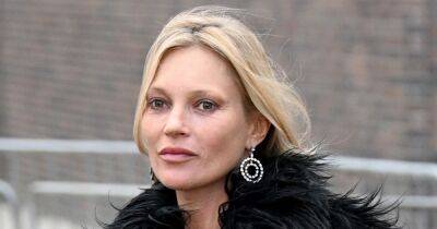 Kate Moss - Moss - Kate Moss says she 'ran away' after being asked to go topless during a shoot aged 15 - ok.co.uk - Britain