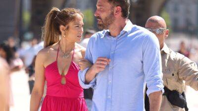 PSA: Jennifer Lopez Affleck's Perfect Honeymoon Dresses Are From Reformation - www.glamour.com