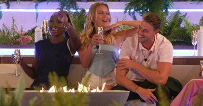 Love Island fans confused over talent show blunder as Islanders show off their skills - www.ok.co.uk