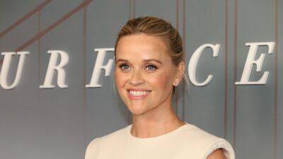 Reese Witherspoon - Billy Crudup - Reese Witherspoon Says 'The Morning Show' Speaks Truth for Women in Media (Exclusive) - etonline.com - New York