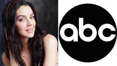 ‘Grey’s Anatomy’: Adelaide Kane Joins Cast For Season 19 - deadline.com - Australia - USA