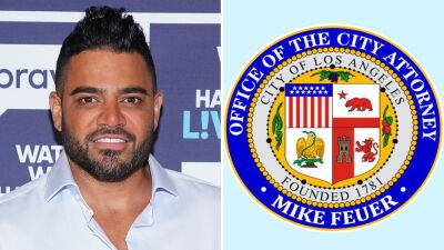 Ryan Seacrest - Mike Shouhed - Paulina Ben-Cohen - Mike Feuer - Cooper - ‘Shahs Of Sunset’ Star Mike Shouhed Charged With Domestic Violence & Weapons Violations In Los Angeles - deadline.com - Los Angeles
