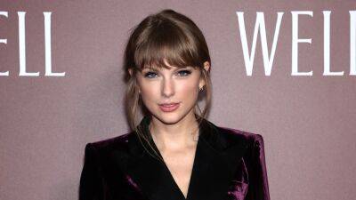Taylor Swift Receives Five VMA Nominations for Her Self-Directed ‘All Too Well’ Music Video - www.glamour.com - New Jersey