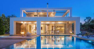 Inside the Love Island style villas you can rent from £27 per person - www.ok.co.uk - Britain - Spain
