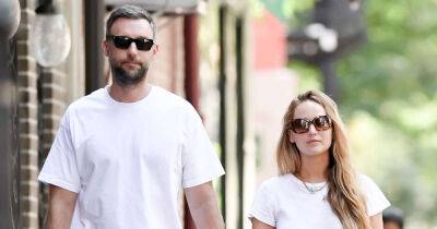 Jennifer Lawrence And Husband Cooke Maroney Hold Hands On A Stroll In New York City - www.msn.com - New York - Hollywood