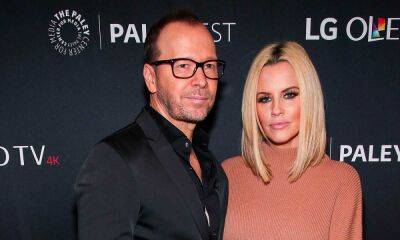 Jenny McCarthy and Donnie Wahlberg heartbroken after family death - hellomagazine.com - France - Illinois