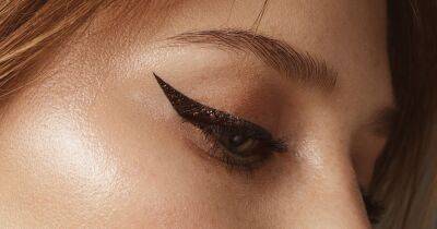 ‘Siren eye’ makeup is taking over social media – so what exactly is it? - www.ok.co.uk - Greece