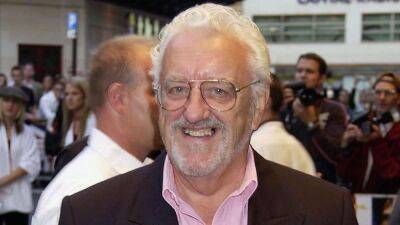 Russell T.Davies - Bernard Cribbins - Bernard Cribbins, ‘Doctor Who’ and ‘James and the Giant Peach’ Actor, Dies at 93 - thewrap.com - Britain - county Henry