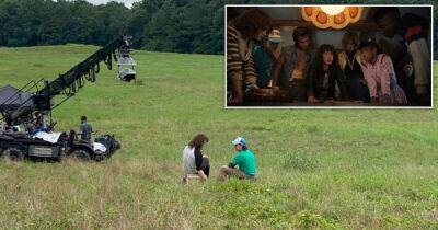 Stranger Things creators reveal improvised part of heartbreaking season 4 death scene - www.msn.com
