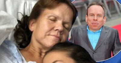 Warwick Davis gathered by his wife's bed as she battled infection - msn.com - Britain - Scotland - city Warwick, county Davis - county Davis