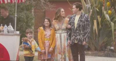 Paul Robinson - Four Neighbours characters who surprisingly returned from the dead in emotional finale - msn.com - city Charleston
