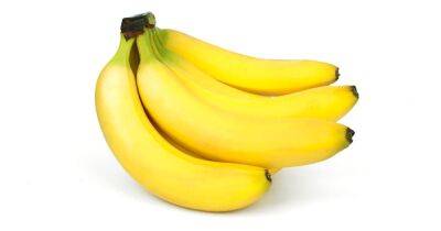 Eat a slightly green banana every day to prevent cancer, researchers claim - ok.co.uk