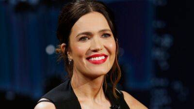 Mandy Moore - Taylor Goldsmith - Mandy Moore Explains Why She Won't Have an Epidural During the Birth of Her Second Child - glamour.com