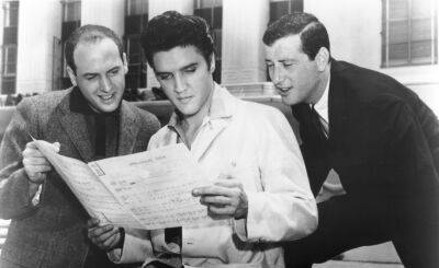 Charlie Brown - Tom Parker - Chris Willman-Senior - Songwriter Mike Stoller on How He and Jerry Leiber Wrote Two Dozen Classics for Elvis — Before the Colonel Cut Them Off From the King - variety.com - USA - city Santa Claus - Kansas City - county Love