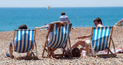 Tell us if you think school summer holidays should be cut to four weeks - manchestereveningnews.co.uk - Manchester